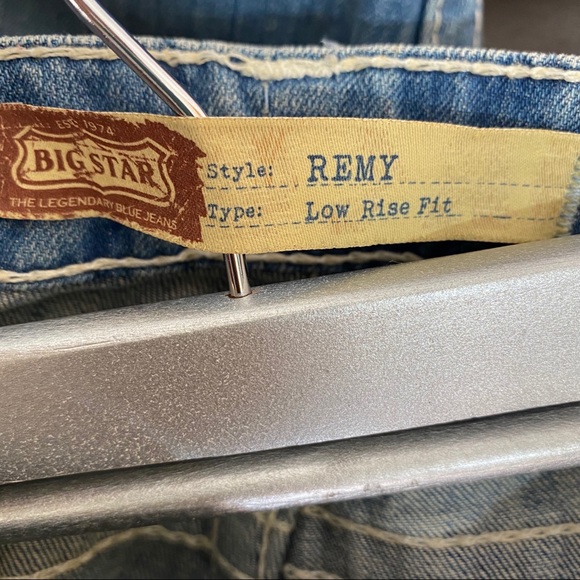 Big Star Remy Low Rise Fit Jeans Size 29L - Picture 5 of 5